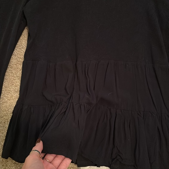 Zara Black Longsleeve - Picture 2 of 4